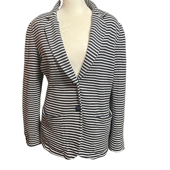 Lauren Ralph Lauren Jackets & Blazers - LAUREN RALPH LAUREN STRIPPED BLAZER NAVY WHITE SIZE MEDIUM